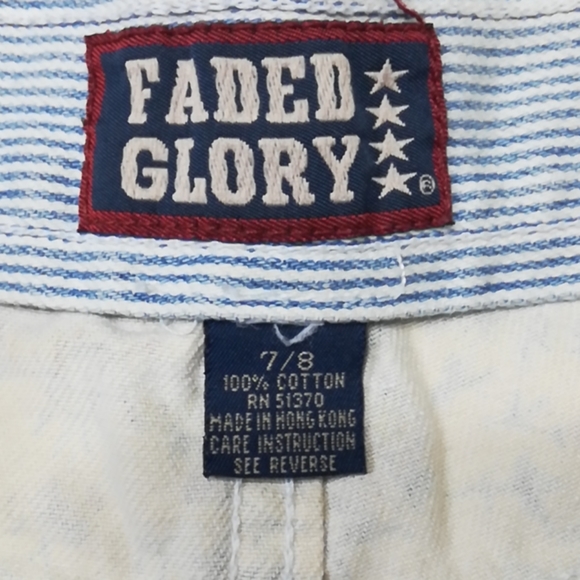 One Of A Kind Vintage Button Up Highwaisted Shorts - Picture 6 of 8